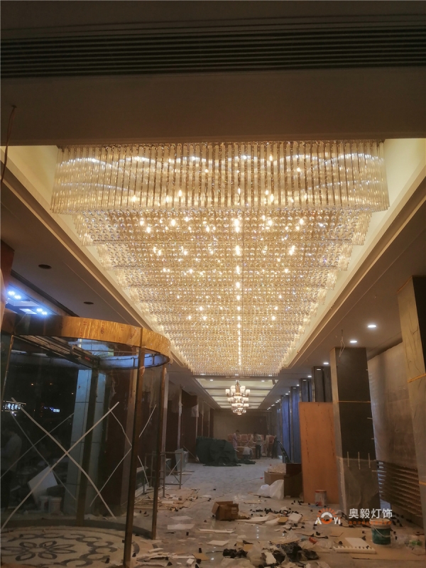 tyc1286太阳集团
工程案例 | 武汉汉口酒店大堂水晶灯