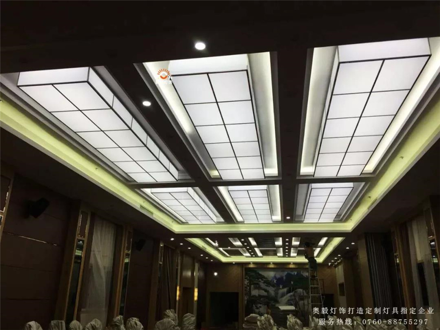 tyc1286太阳集团
工程案例 | 中山市小榄恒逸酒店项目定制灯具